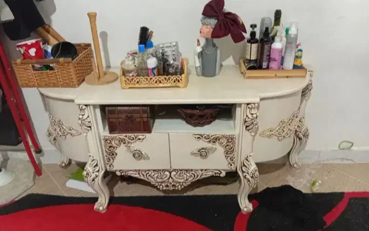 میزتلوزیون|میز تلویزیون|نیشابور, گمنام غربی|دیوار