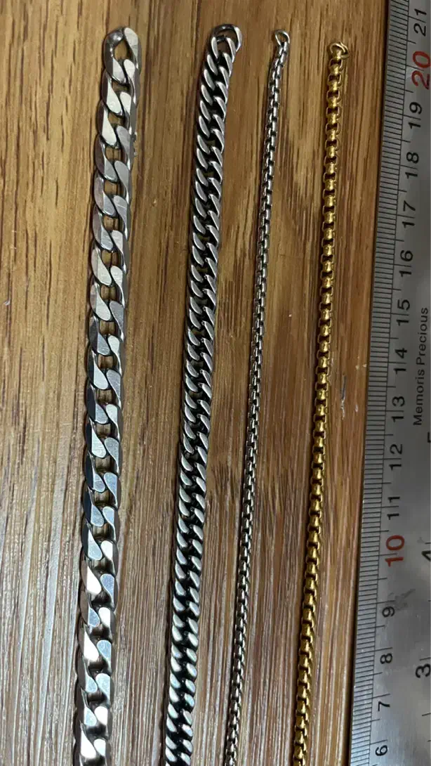 ۴ عدد دسبند رنگ ثابت به قیمت یک دستبند|بدلیجات|مشهد, سجاد شهر|دیوار