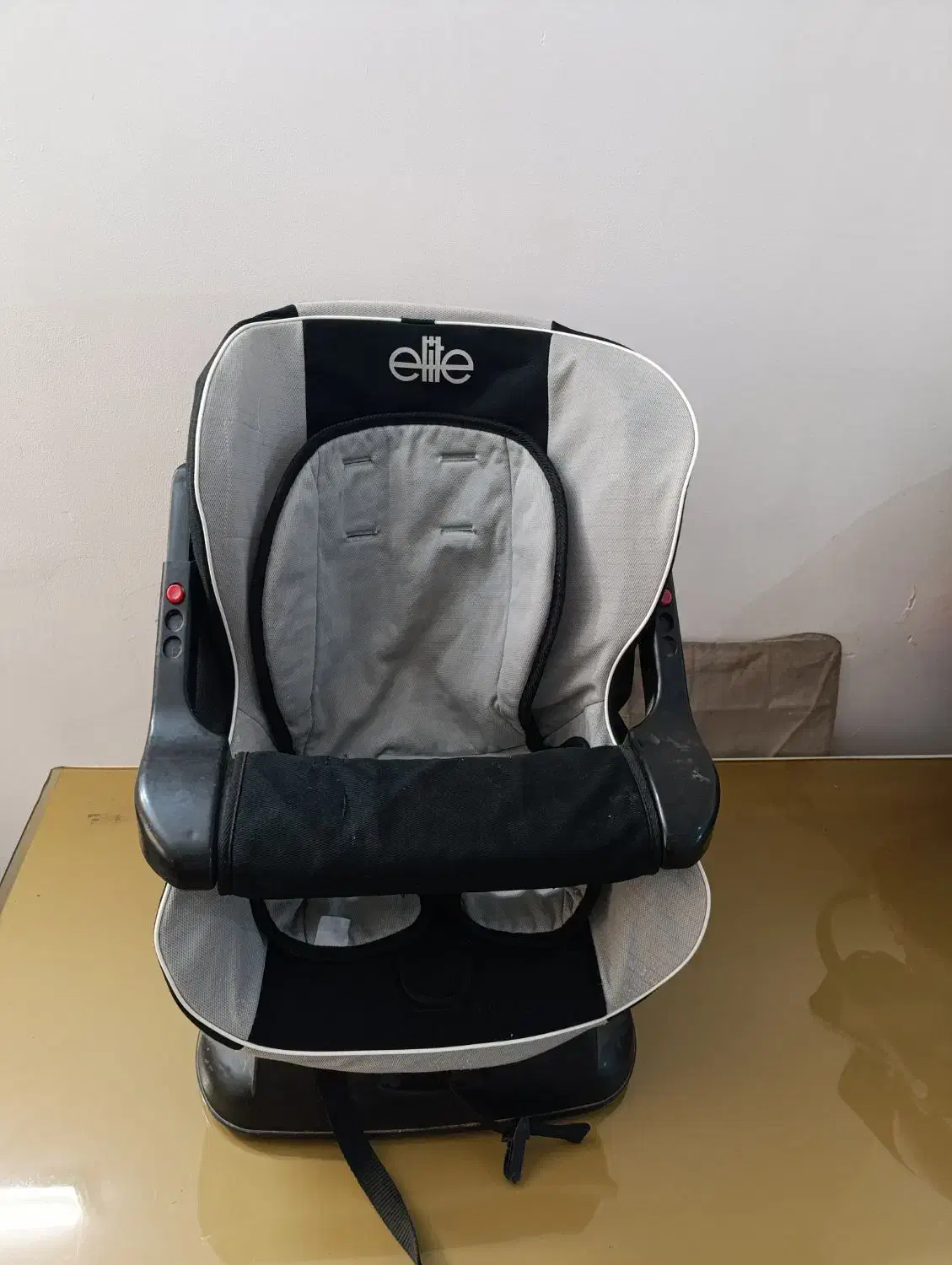 لوازم سیسمونی|اسباب و اثاث بچه|هشتگرد, شهرک صبا سوله|دیوار