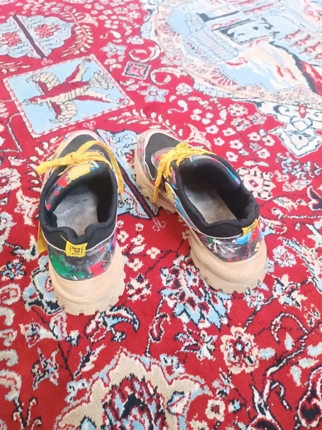 کفش|کفش و لباس بچه|دزفول, |دیوار