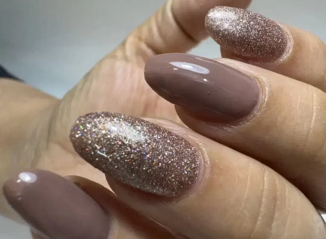 کاشت ناخن|خدمات آرایشگری و زیبایی|فولادشهر, مسکن مهر فولادشهر|دیوار