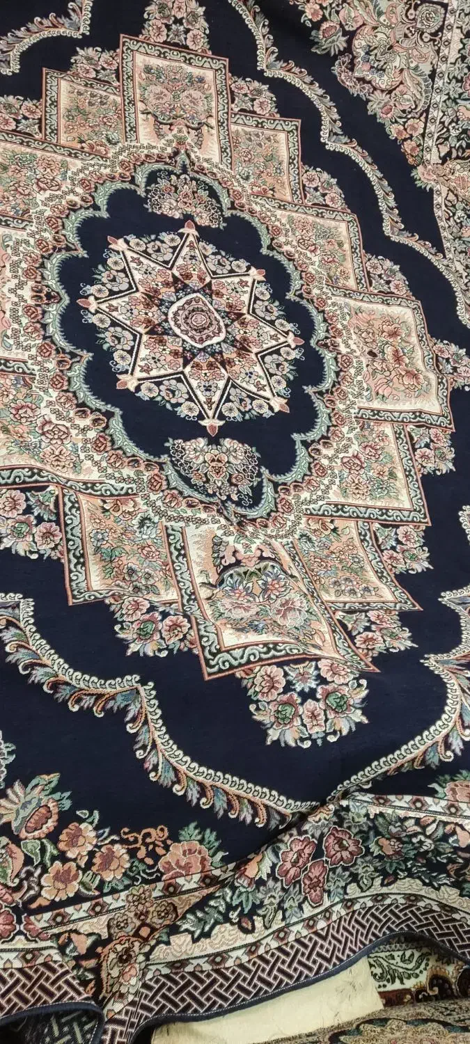 رو فرشی|روفرشی|بروجرد, |دیوار