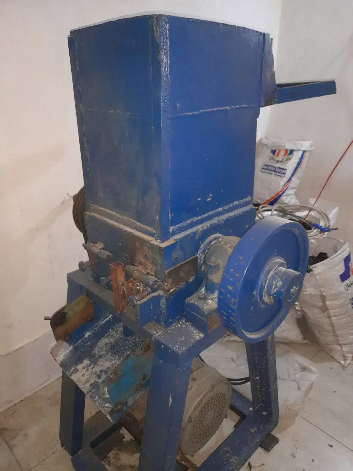 ماشین آلات صنعتی آسیاب و کمپرسور باد|ماشین‌آلات صنعتی|نیشابور, بنیاد شهید|دیوار