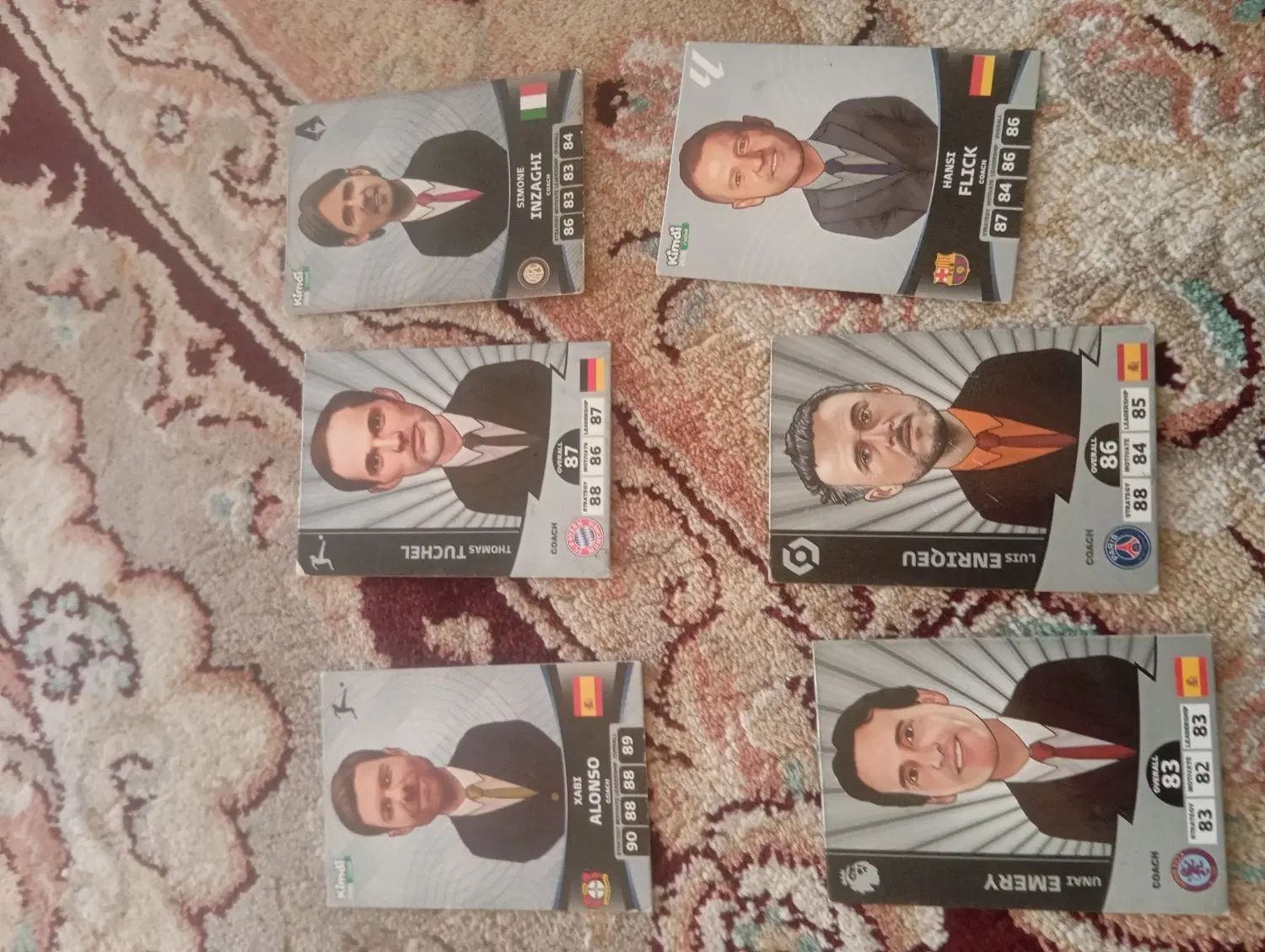 کیمدی|اسباببازی|سرایان, |دیوار