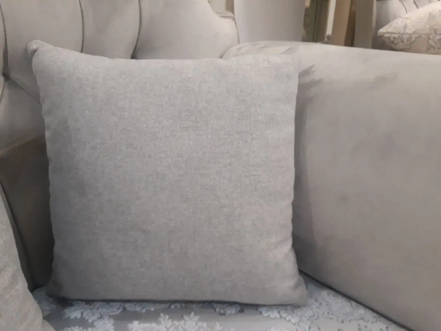 کوسن|مبلمان خانگی و میز عسلی|قم, آذر (نکویی)|دیوار