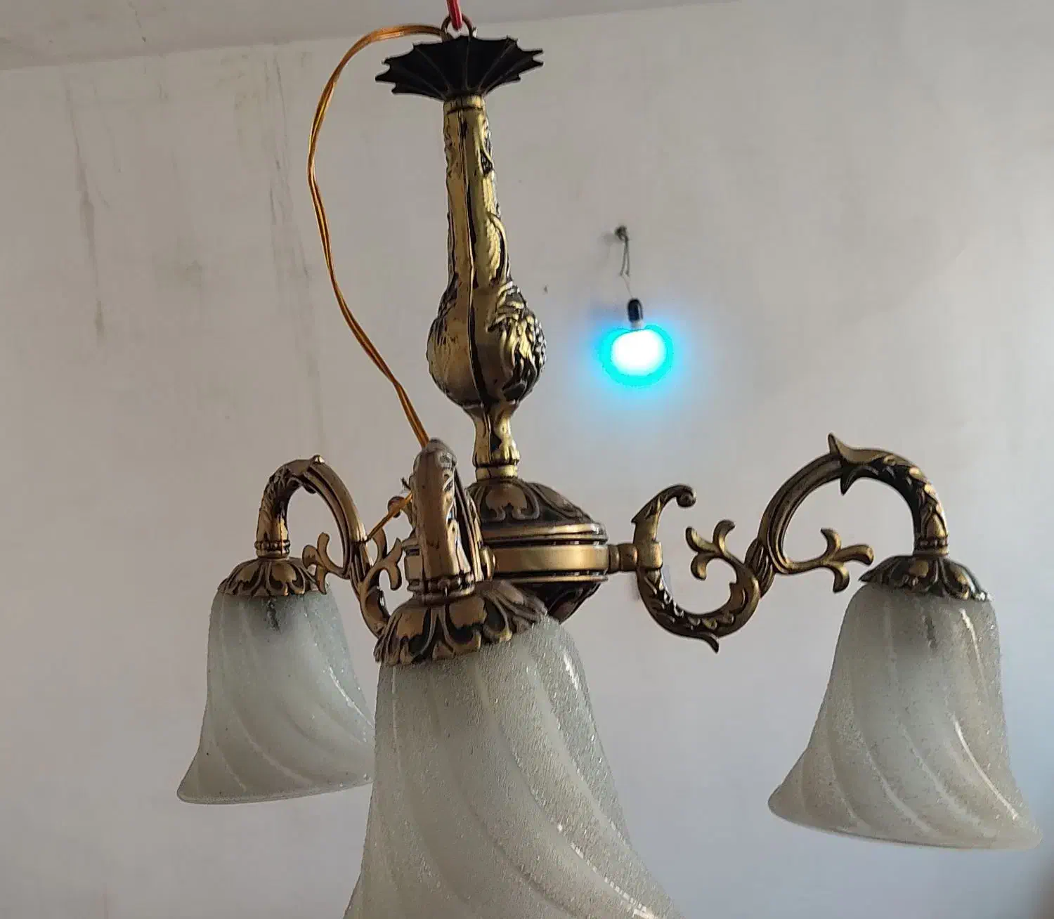 لوستر|لوستر و چراغ آویز|پرند, فاز ۵|دیوار