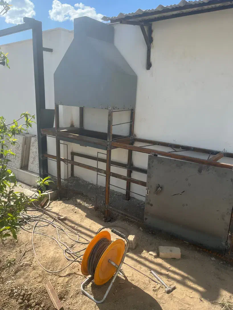 جوشکاری حفاظ ،ساخت اتاقک منبع اب ،|خدمات پیشه و مهارت|پردیس, فاز ۴|دیوار