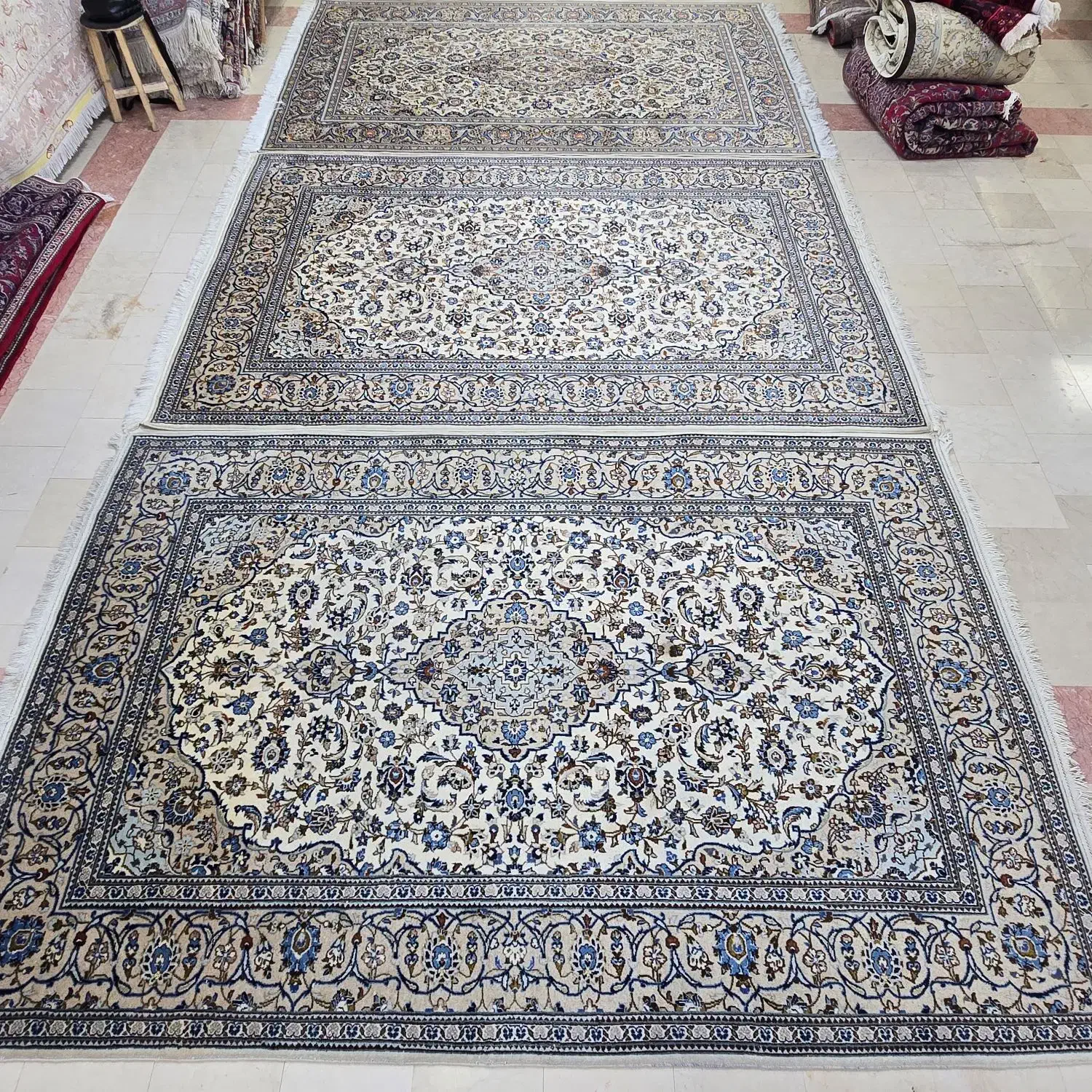 سه عدد ۶ متری دستباف اردکان یکشکل طرح محرابی|فرش|تهران, شیراز|دیوار