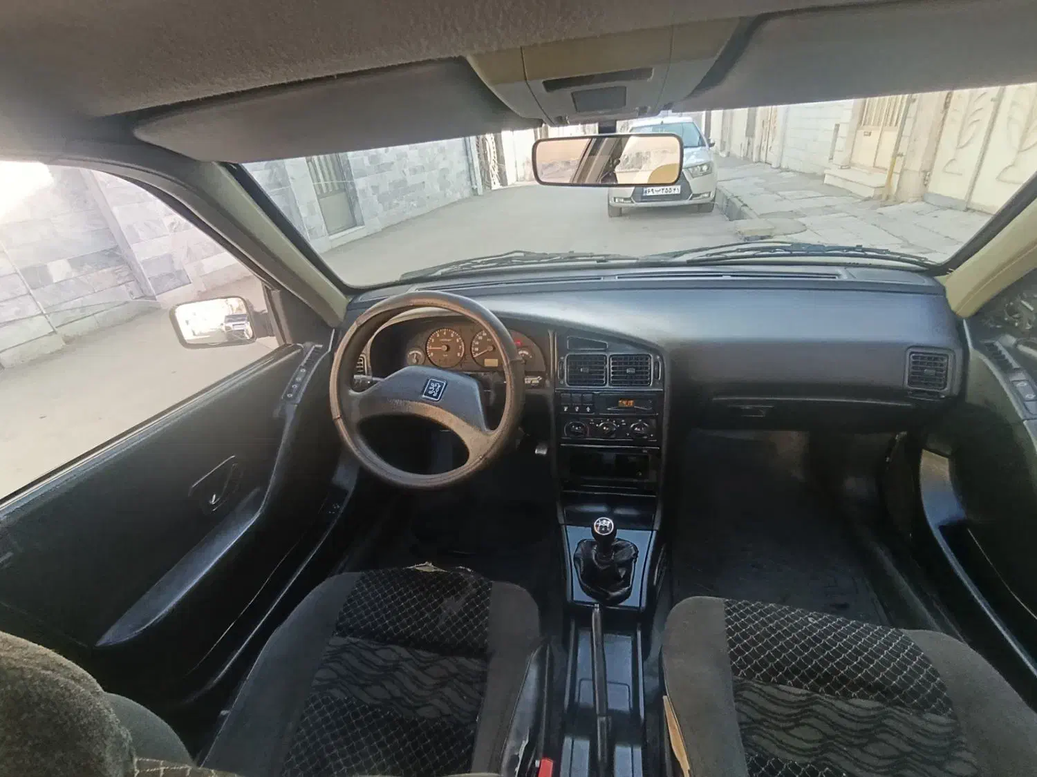 پژو۴۰۵|خودرو سواری و وانت|بروجرد, |دیوار