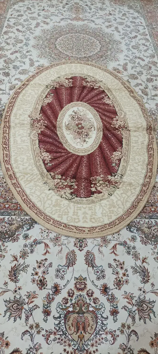 فرش بیضی|فرش|ارومیه, |دیوار