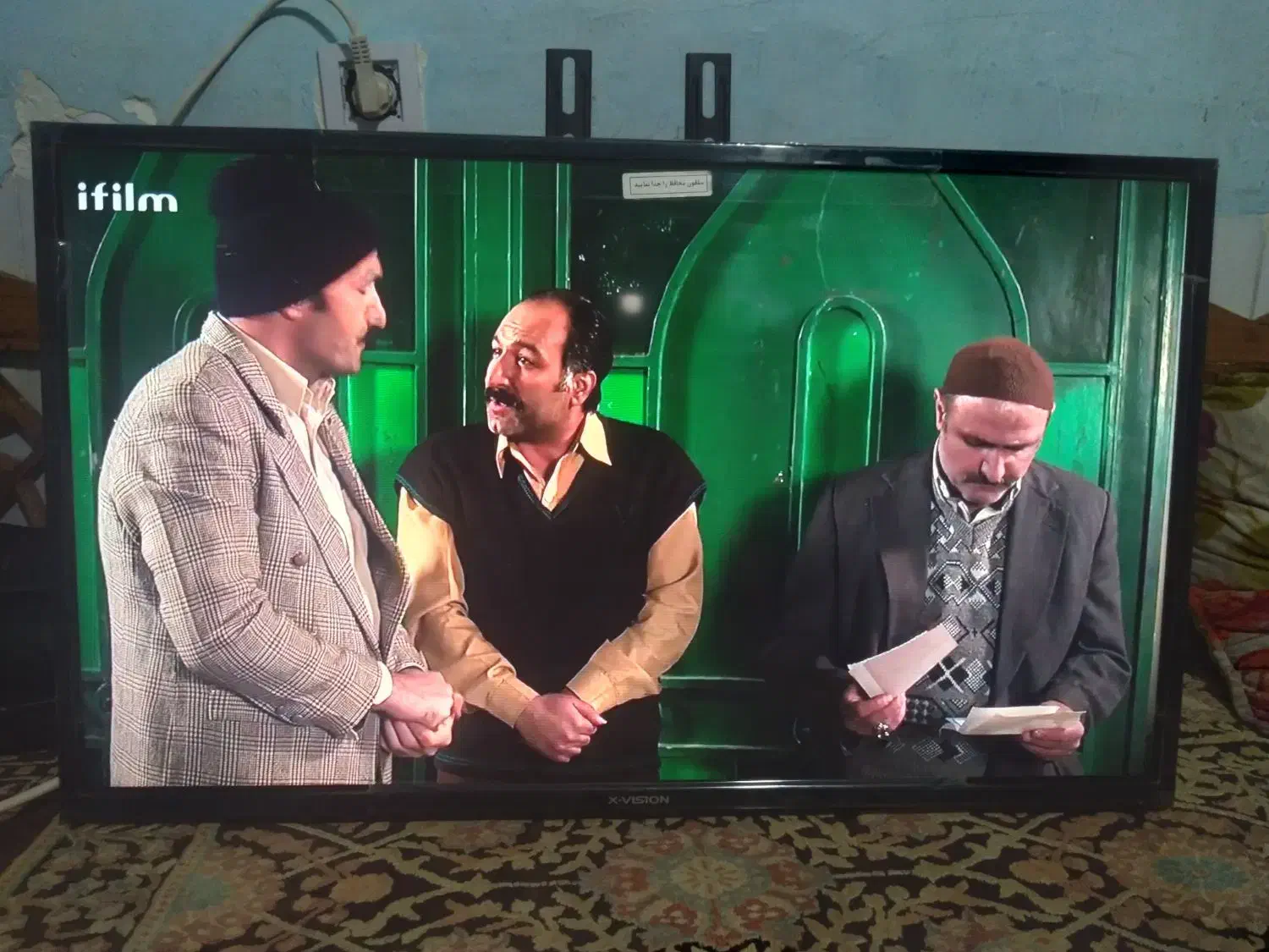 ال ای دی اکسویژن درحد|تلویزیون و پروژکتور|مشهد, خواجه ربیع|دیوار