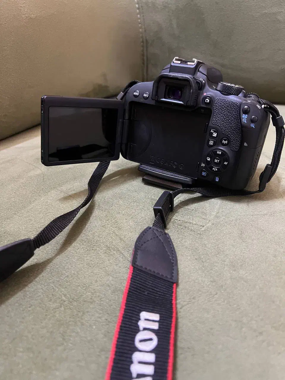 دوربین کنون 800D|دوربین عکاسی و فیلمبرداری|شاهرود, |دیوار