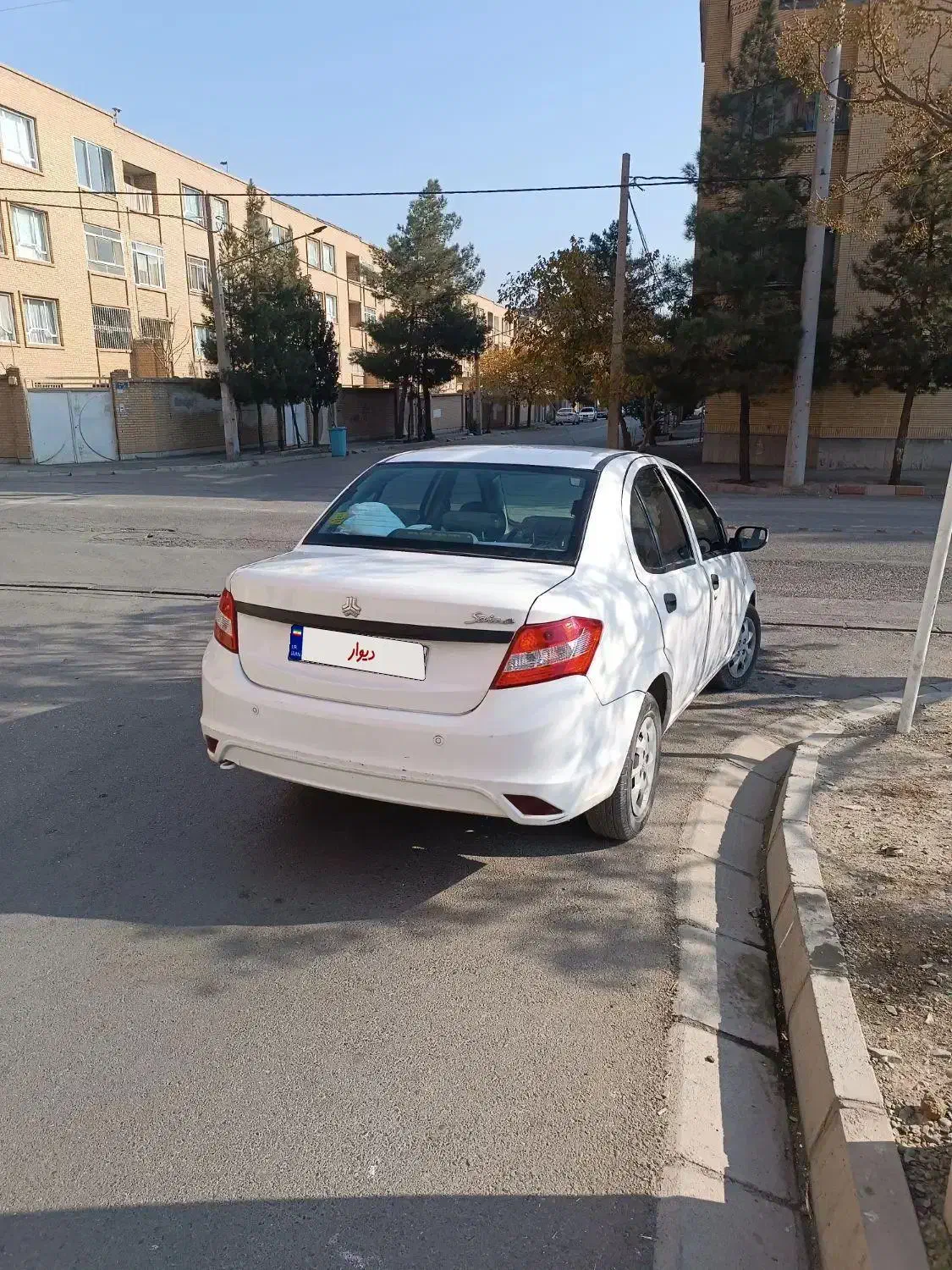 ساینا مدل ۹۹ سفید|خودرو سواری و وانت|مشهد, حسابی جنوبی (شهرک غرب)|دیوار