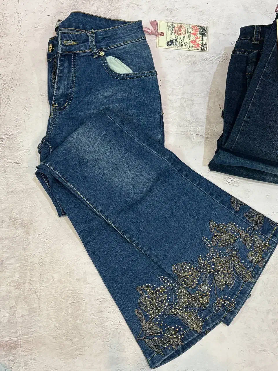 شلوار لی نگین دوزی شده وارداتی|لباس|یزد, |دیوار