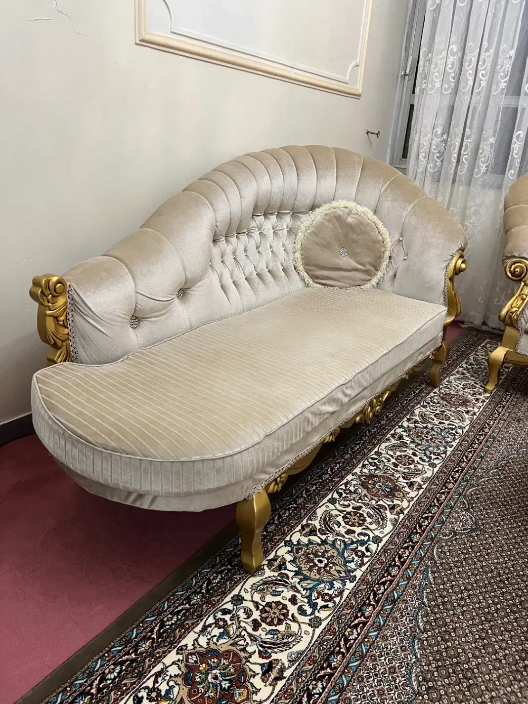 مبل ۸نفره کلاسیک|مبلمان خانگی و میز عسلی|اهر, |دیوار