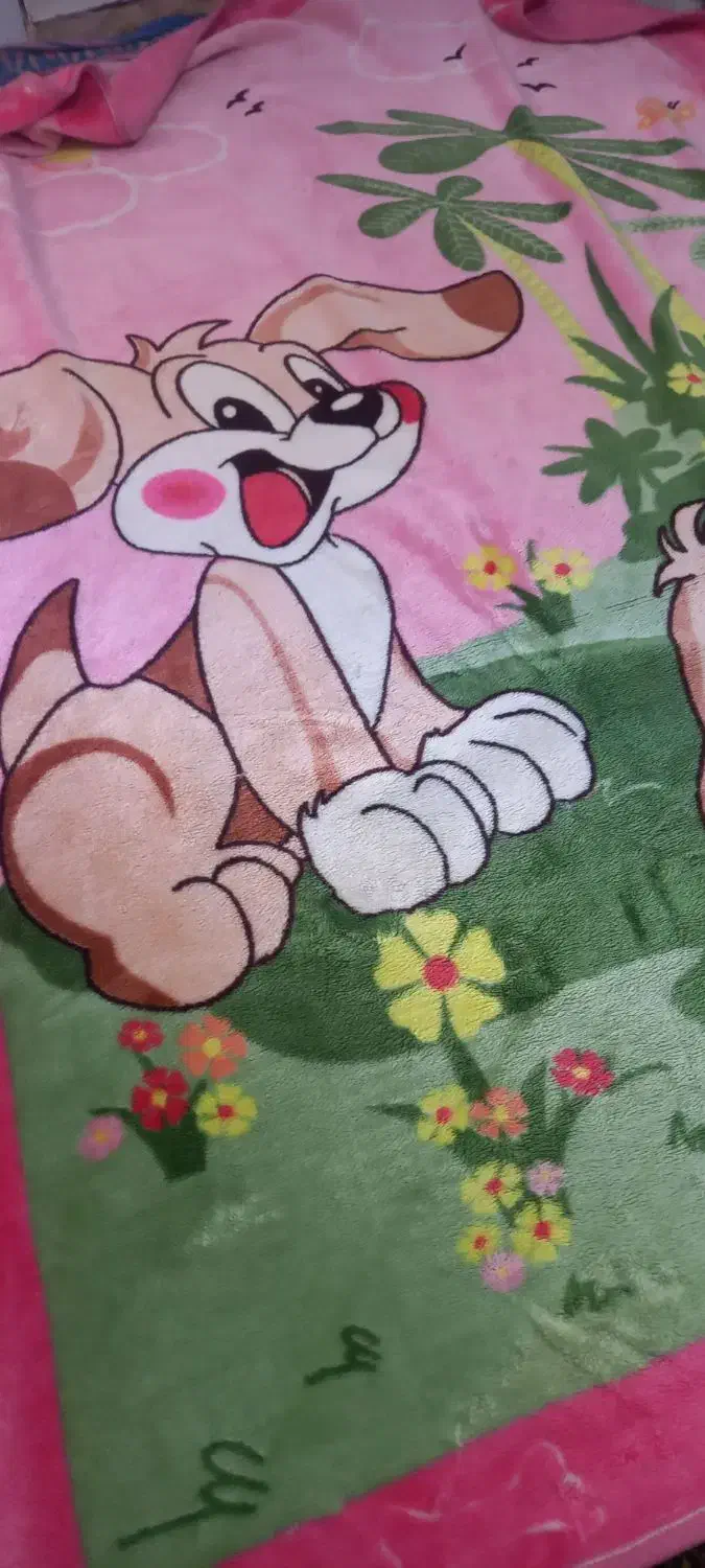 سه عدد پتو و رختخواب|رختخواب، بالش، پتو|مشهد, رده|دیوار