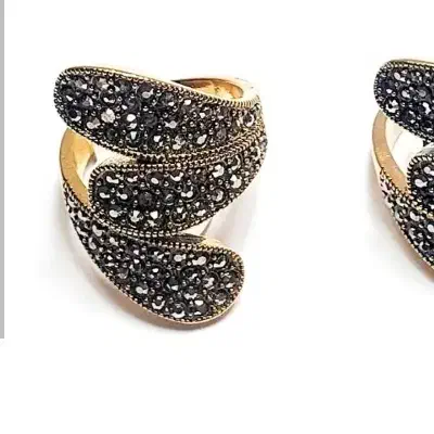 سرویس سیاه قلم|بدلیجات|بروجرد, |دیوار