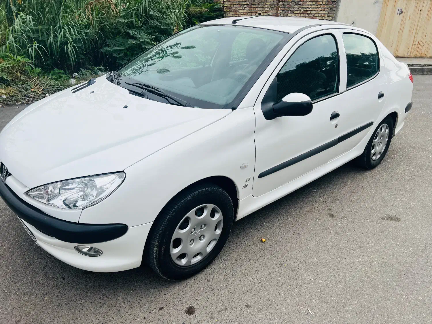 پژو ۲۰۶ sd وی هشت مدل ۹۹|خودرو سواری و وانت|بابل, |دیوار