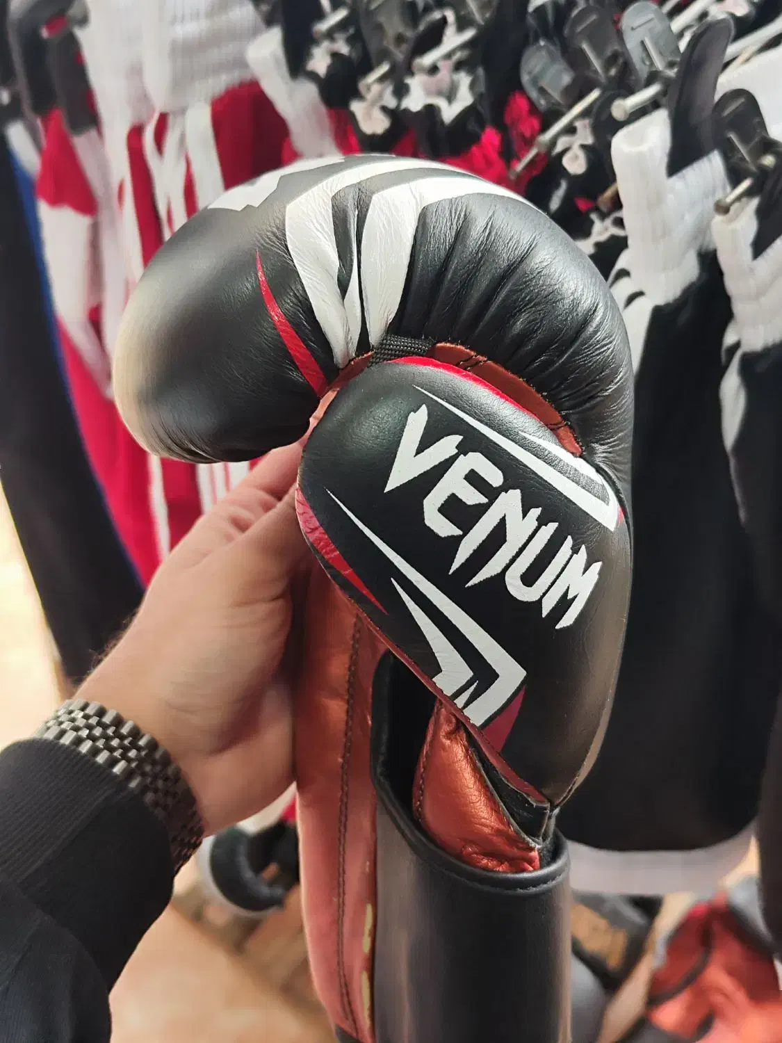 دستکش بوکس|تجهیزات ورزشی|ارومیه, |دیوار