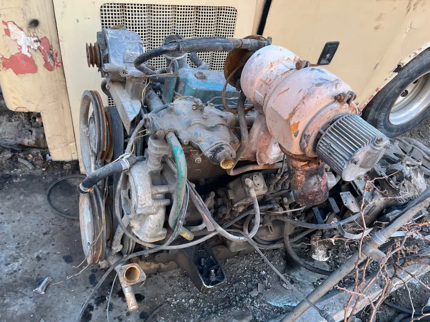 موتور B7 بی 7اتوبوسی|خودرو سنگین|قیامدشت - خاورشهر, |دیوار