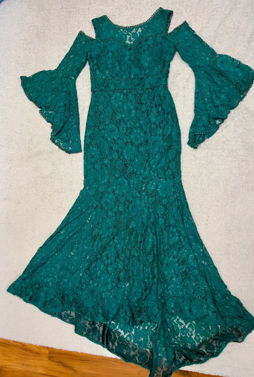 مانتو و پیراهن مجلسی|لباس|آمل, |دیوار