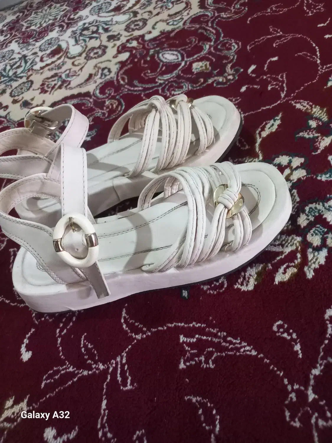 صندل در حد نو|کیف، کفش، کمربند|خرمآباد, |دیوار