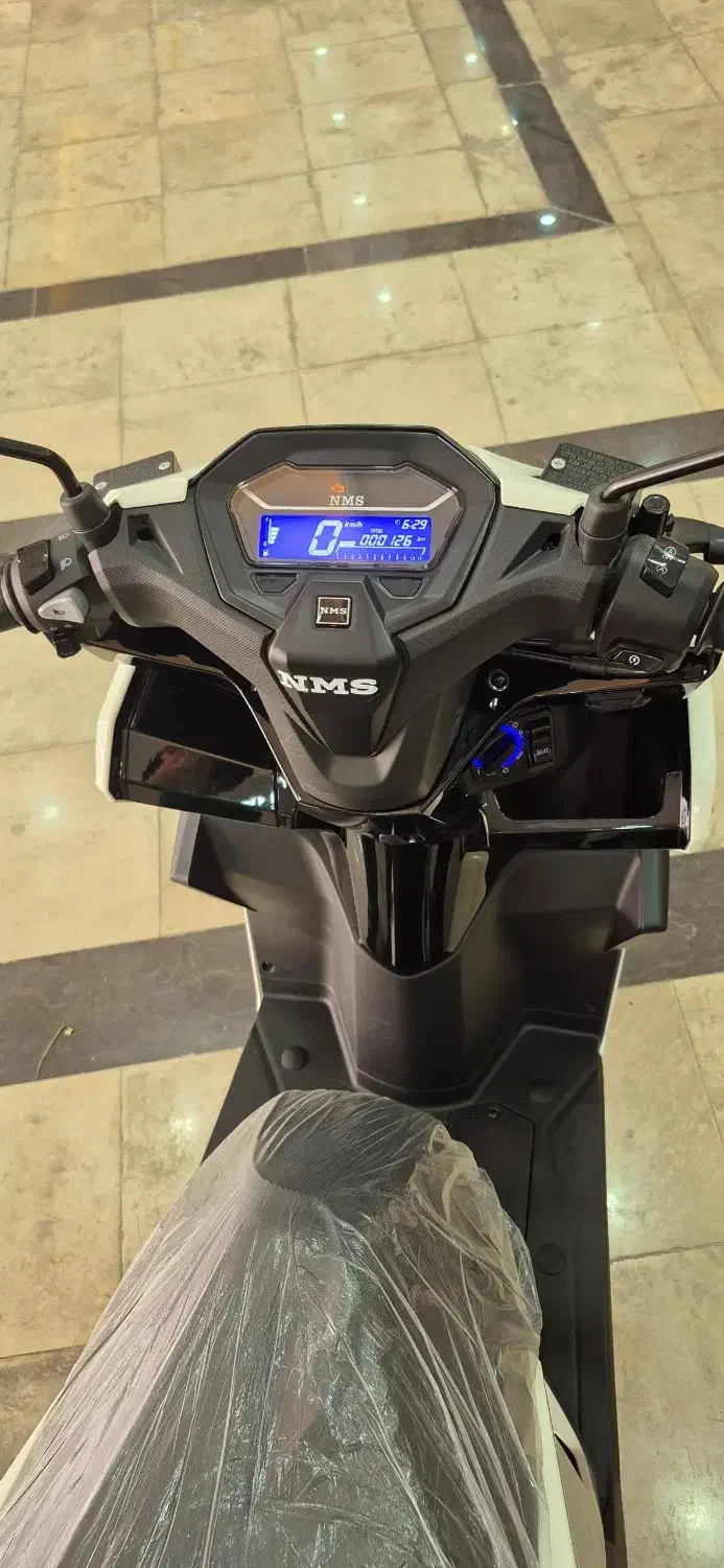 متور خشک|موتورسیکلت|قدس, شهر‌قدس|دیوار