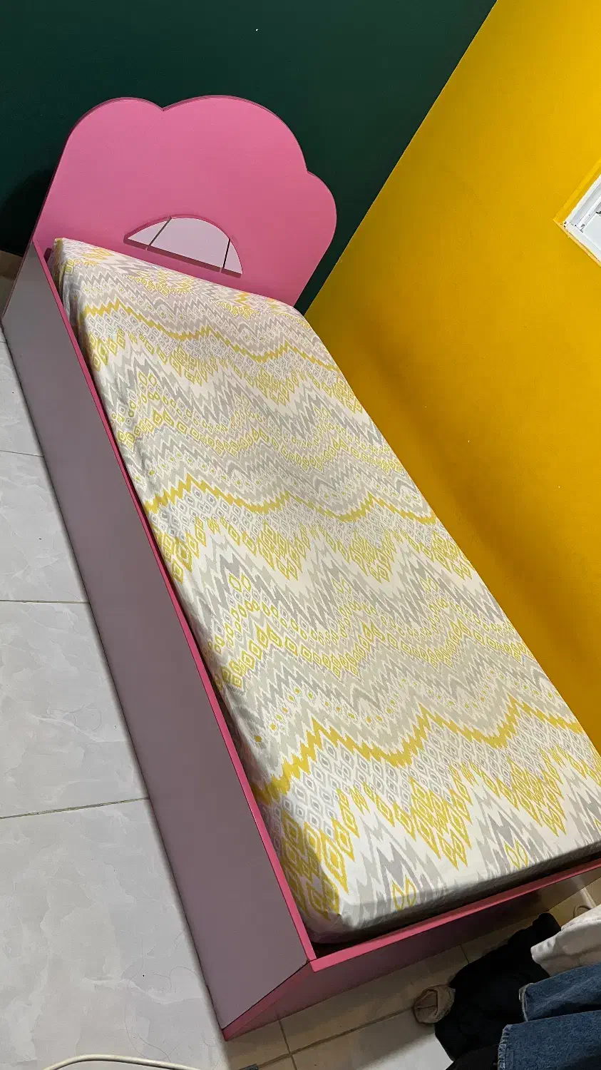 تخت یک نفره دخترانه سایز نودهمراه تشک|تخت و سرویس خواب|ساری, |دیوار