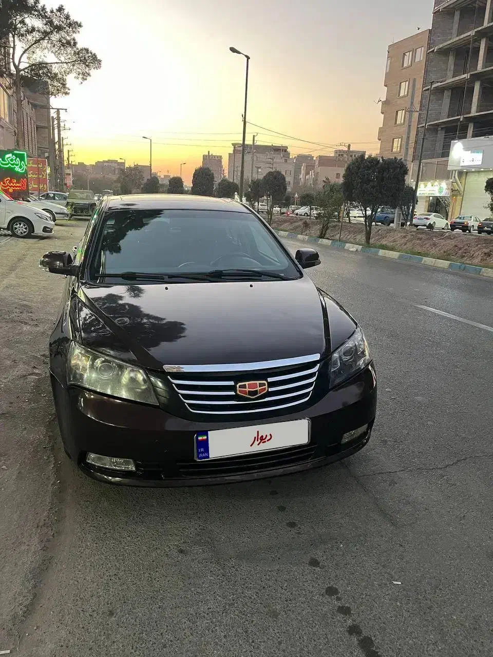 جیلی امگراند دنده ای ۲۰۱۳|خودرو سواری و وانت|تهران, مشیریه|دیوار