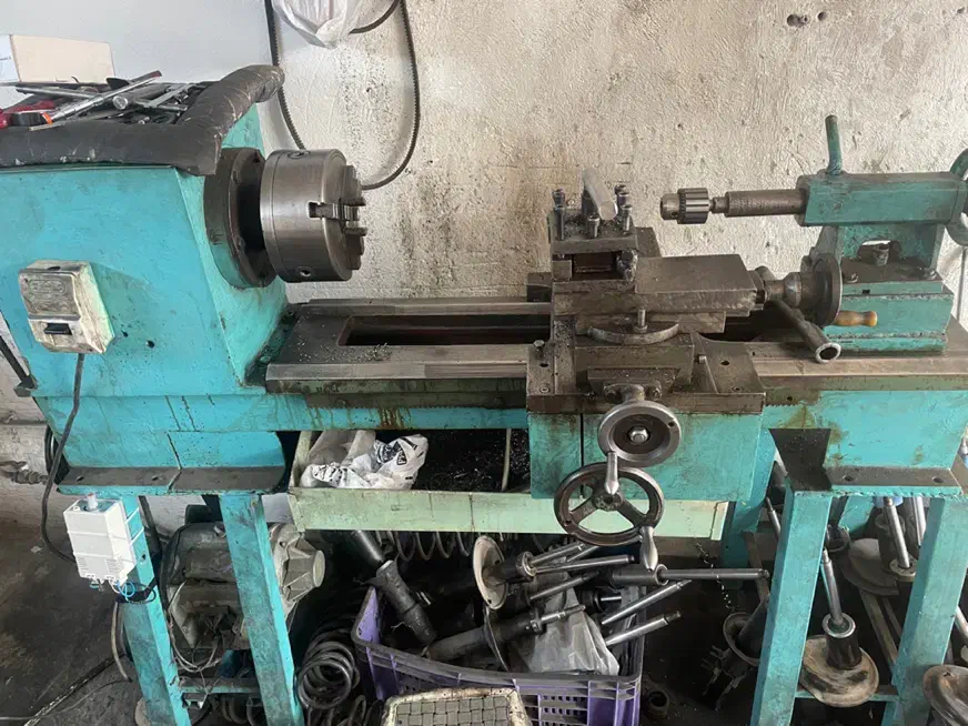 دستگاه تراش تسمه ای ۱متر کارگیر۵۰|ماشینآلات صنعتی|نظرآباد, نظرآباد|دیوار