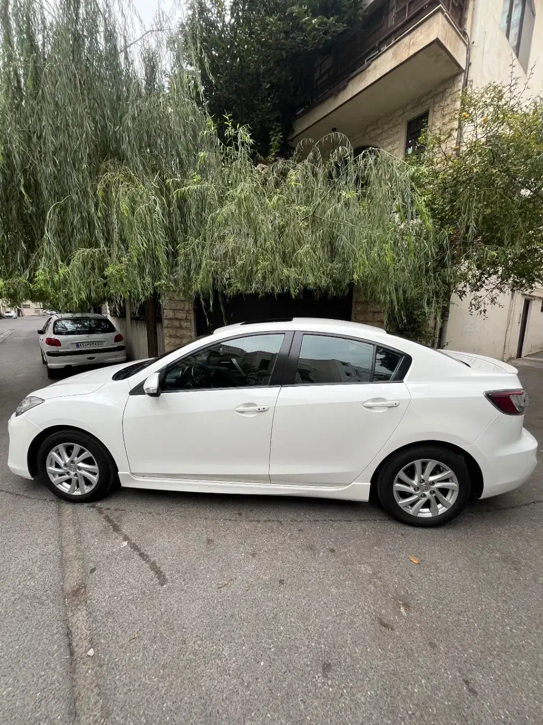 مزدا 3N تیپ ۴ ۱۳۹۵ سفید در حد صفر نوی نو در ساری|خودرو سواری و وانت|ساری, |دیوار