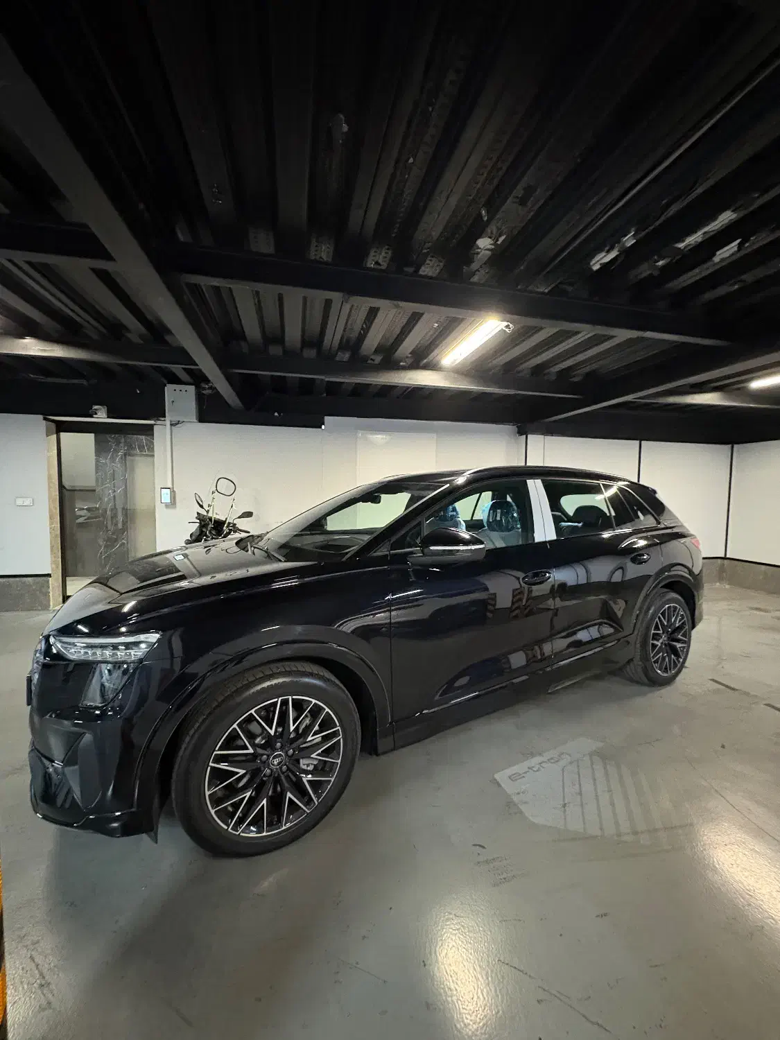 ائودی تیپ۴|خودرو سواری و وانت|تهران, گاندی|دیوار