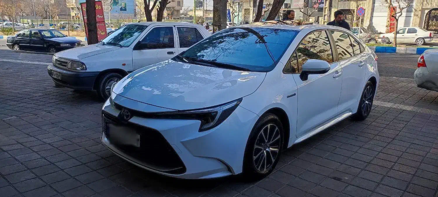 تویوتا۱۸۰۰ لوین ۲۰۲۳بدون رنگ کم کار|خودرو سواری و وانت|شهریار, شهرک وائین|دیوار