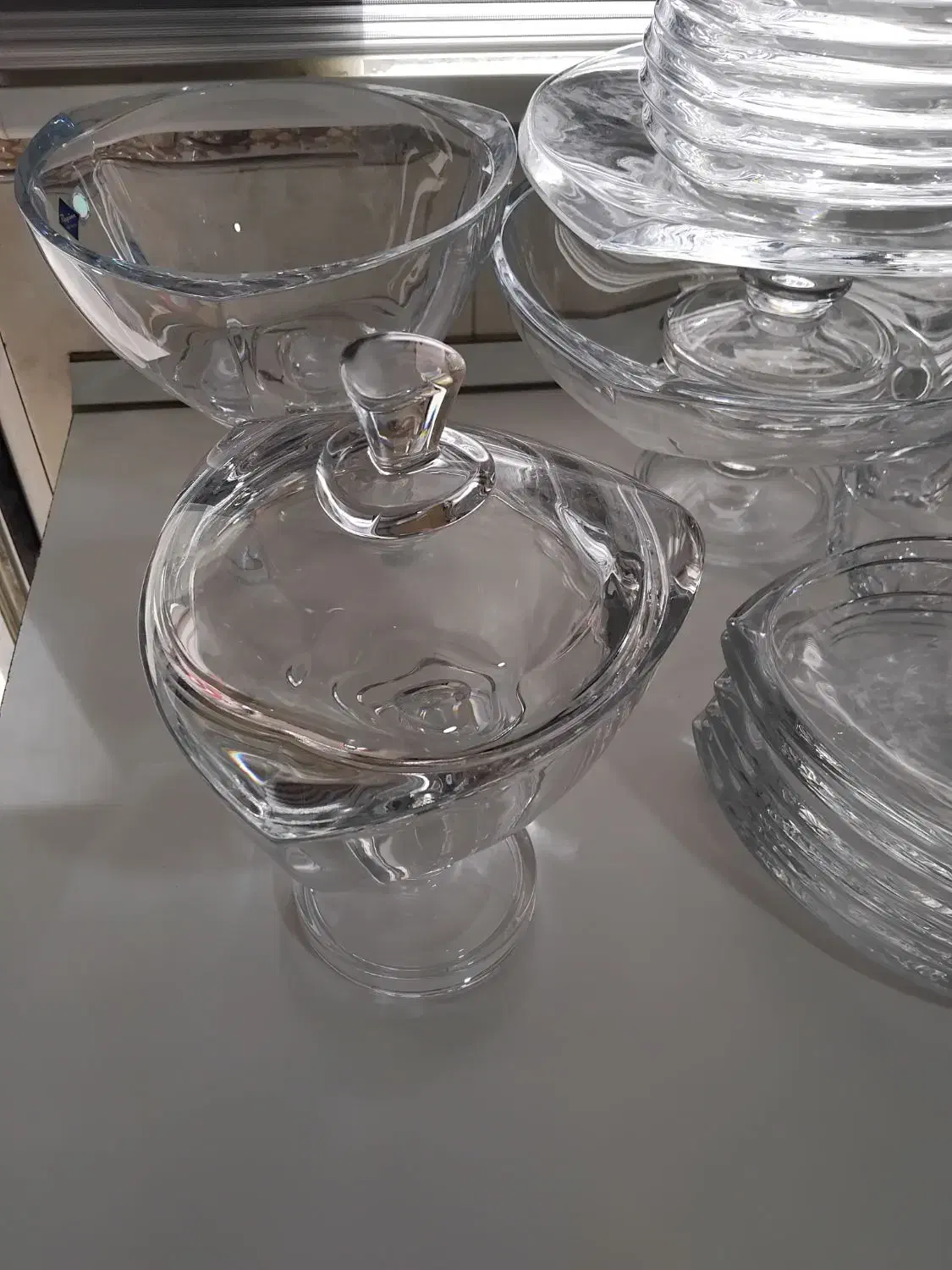 سرویس پذیرایی ۱۲ نفره مدل ونا|ظروف سرو و پذیرایی|سمنان, |دیوار