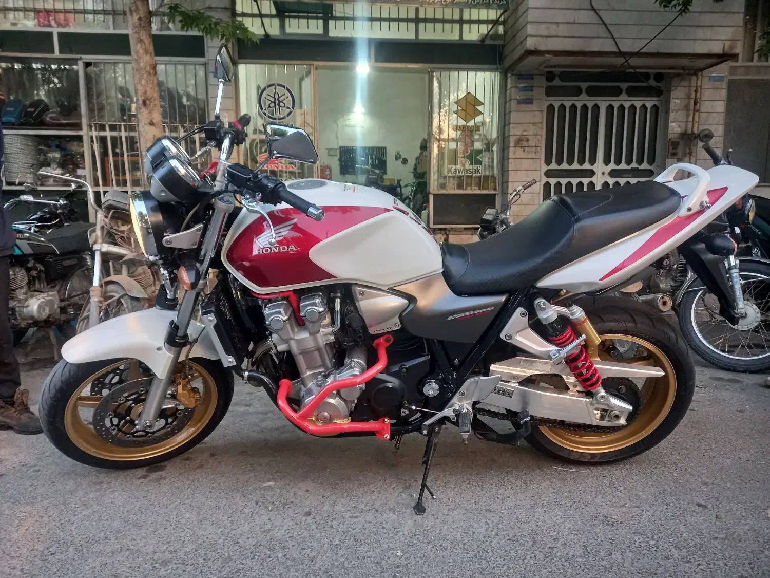 cb1300|موتورسیکلت|شازند, |دیوار