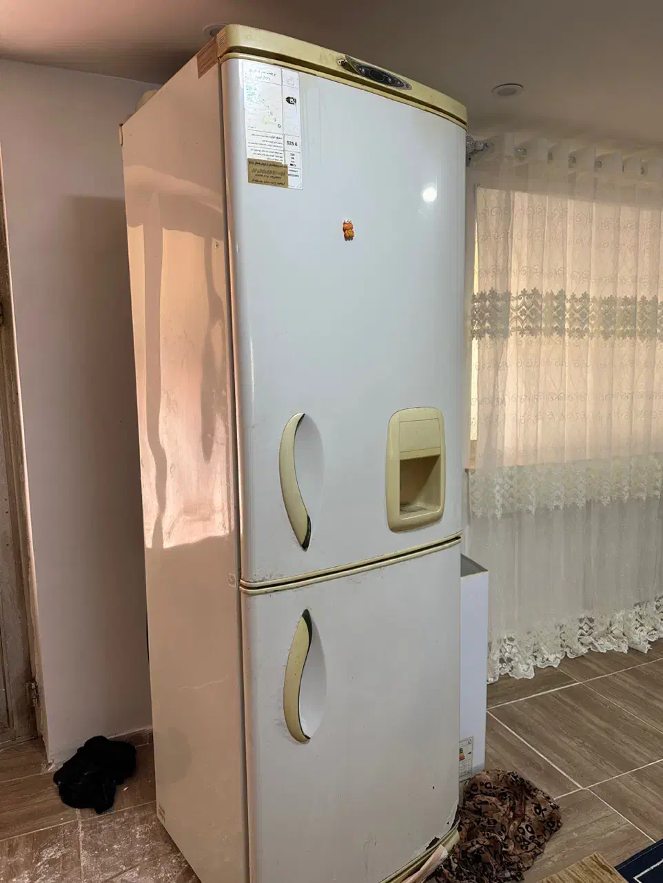 یخچال و فریزر امرسان|یخچال و فریزر|رشت, جانبازان|دیوار