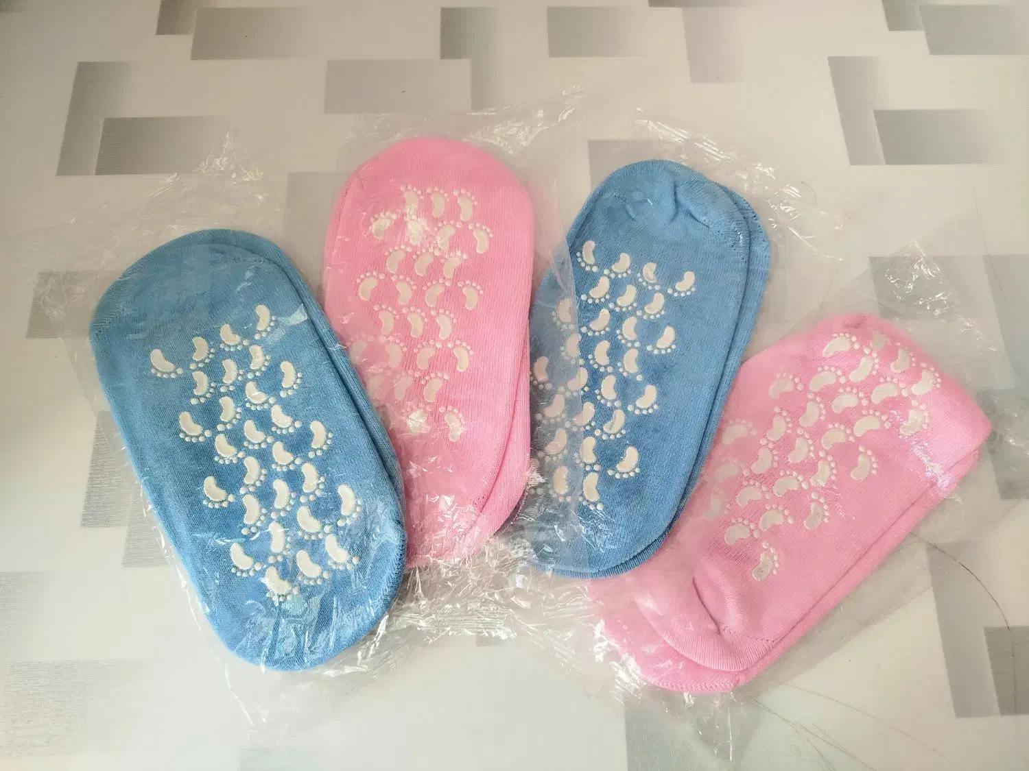 جوراب سیلیکونی رفع ترک پا و خارپشنه|آرایشی، بهداشتی، درمانی|شیراز, تندگویان|دیوار