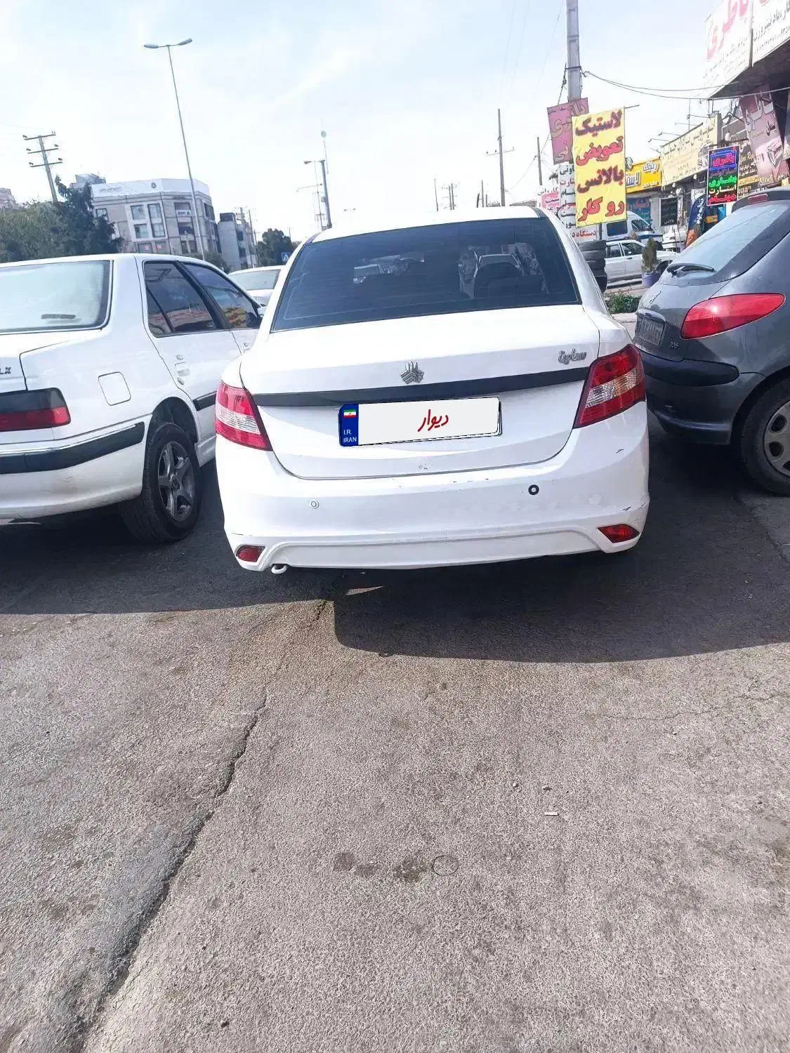 ساینا ۱۴۰۱|خودرو سواری و وانت|شیراز, شهرک امیر کبیر|دیوار