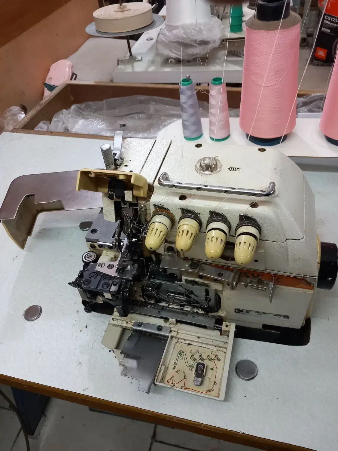 زیگزال چهار نخ جی ام سی|چرخ خیاطی و ریسندگی|پاکدشت, پاکدشت (مامازند)|دیوار