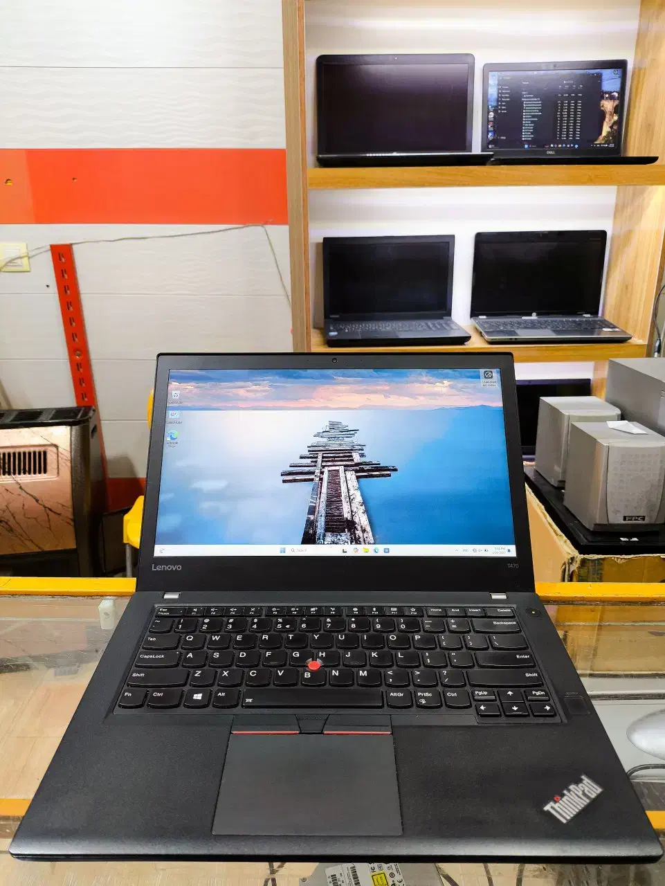Lenovo i5 نسل 6 قدرتمند باریک|رایانه همراه|بجنورد, |دیوار