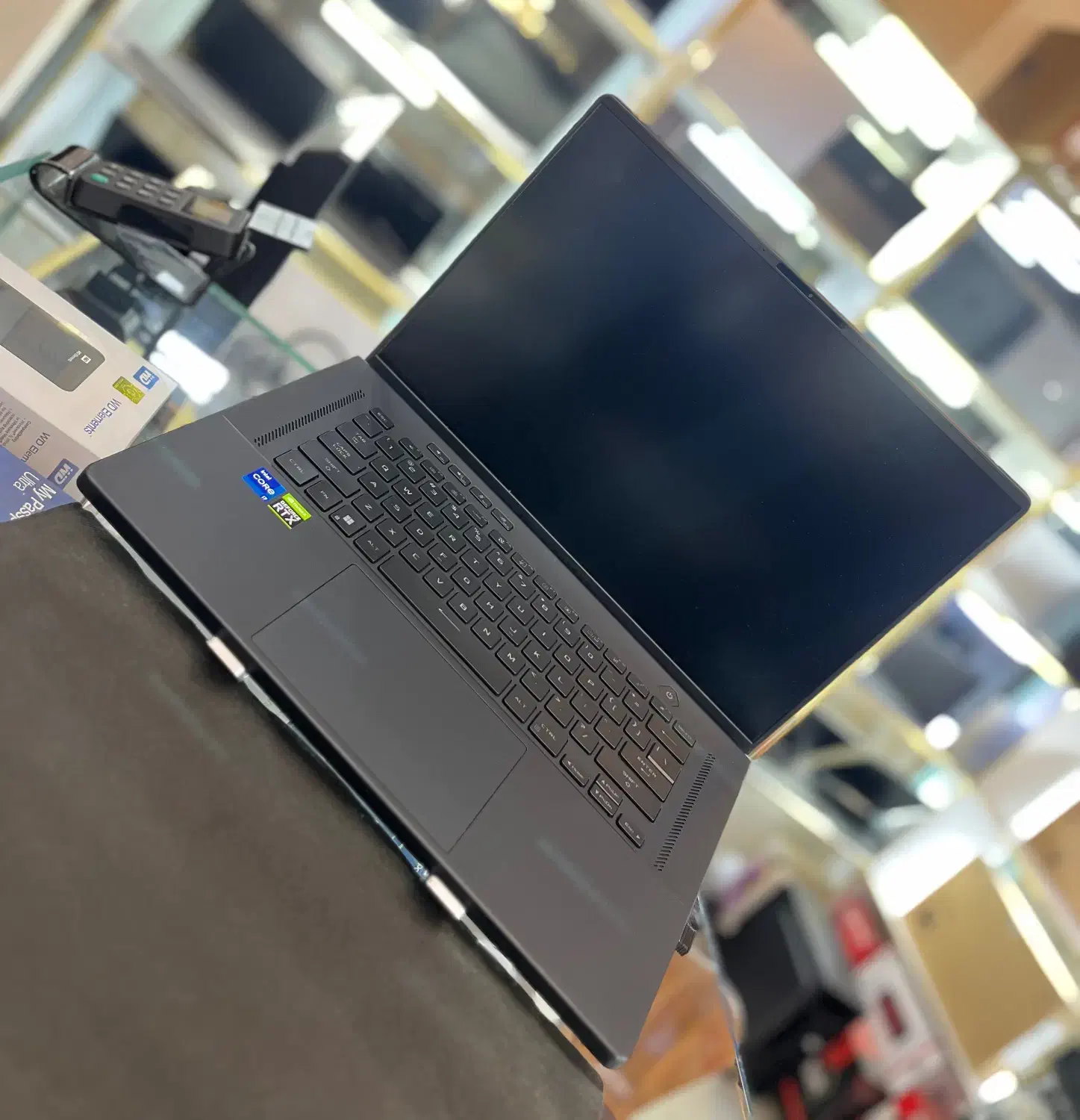 لپتاپ سری راگ زفیروس ROG ZEPHYRUS gu603zm m16|رایانه همراه|اصفهان, درب کوشک|دیوار