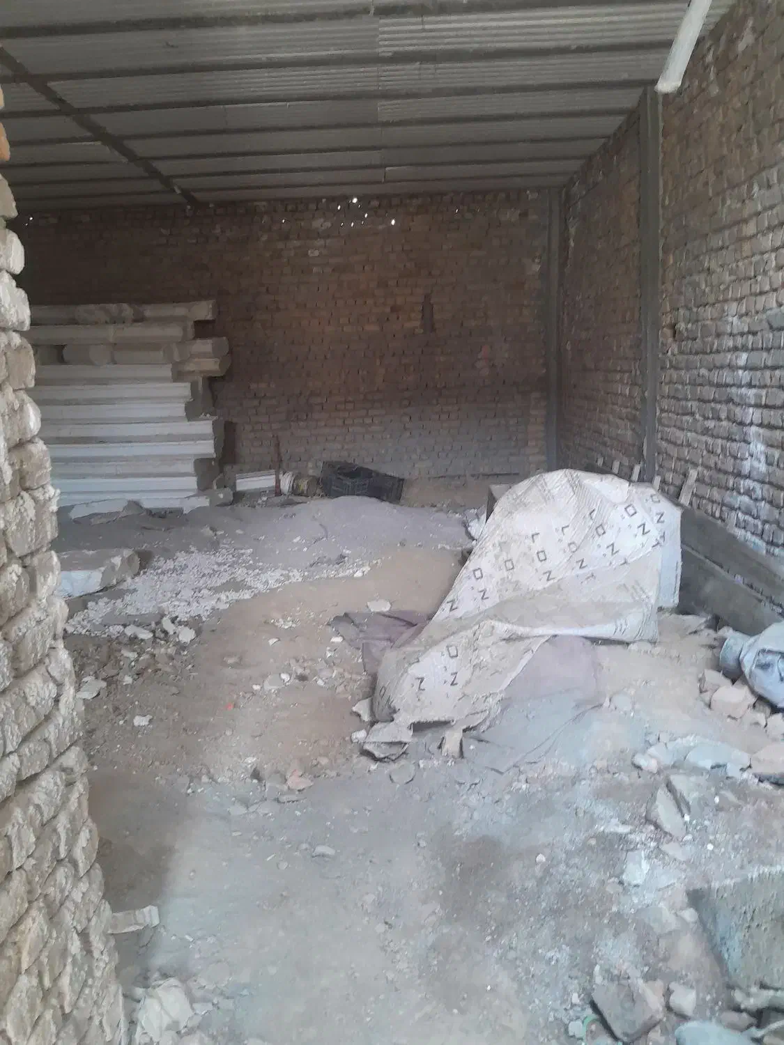 فروش خانه نیم ساخته|فروش خانه و ویلا|بهارستان, |دیوار