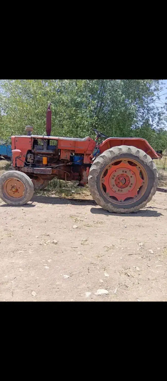 تراکتور رومانی با ادوات|خودرو سنگین|وردشت, |دیوار