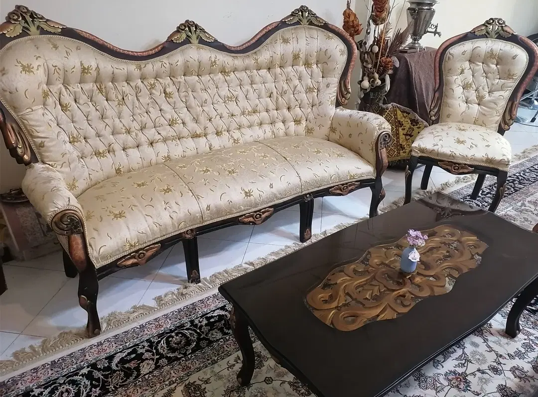 مبل 7 نفره بدون میزبان|مبلمان خانگی و میز عسلی|تهران, اختیاریه|دیوار