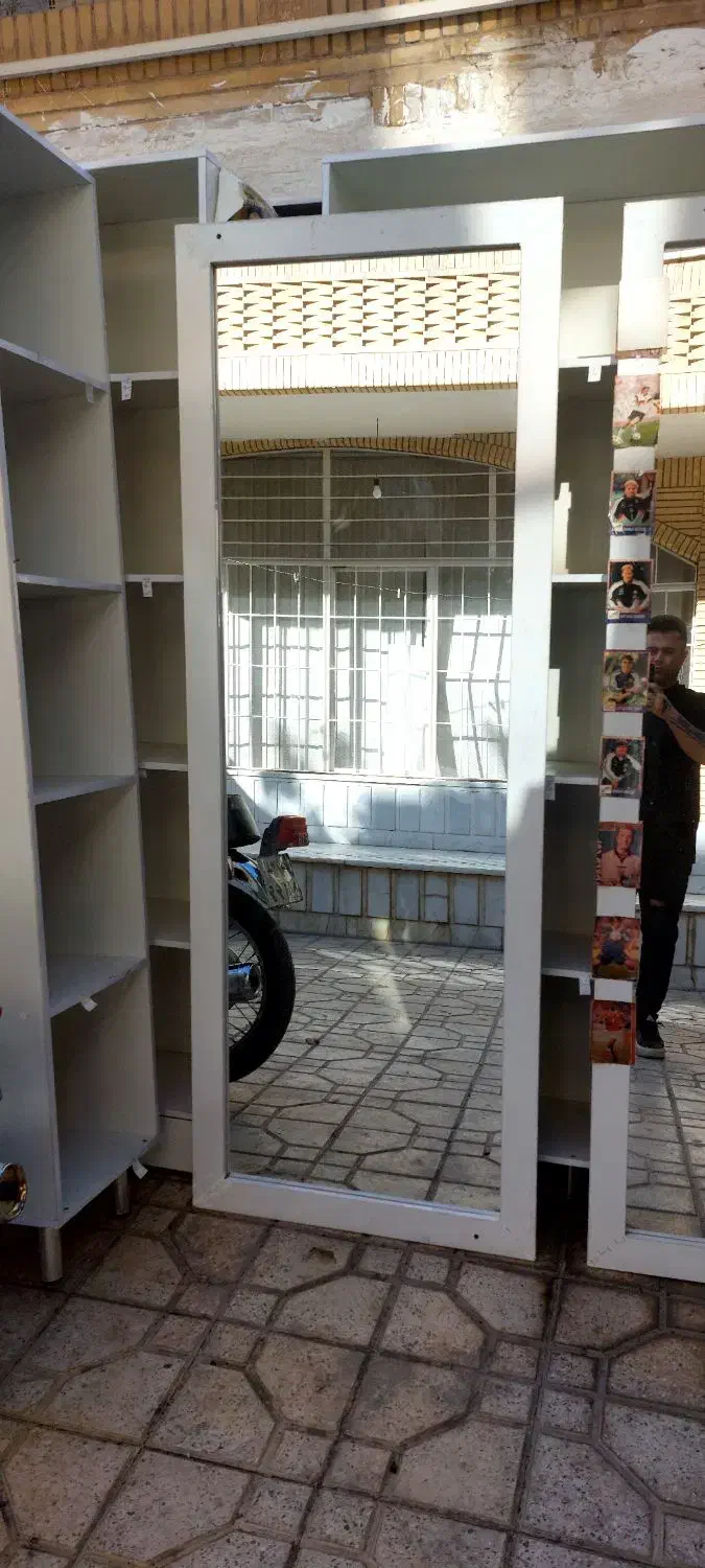 ویترین و دکور مغازه|کتابخانه، شلف، قفسه‌های دیواری|شاهین‌شهر, چمران|دیوار