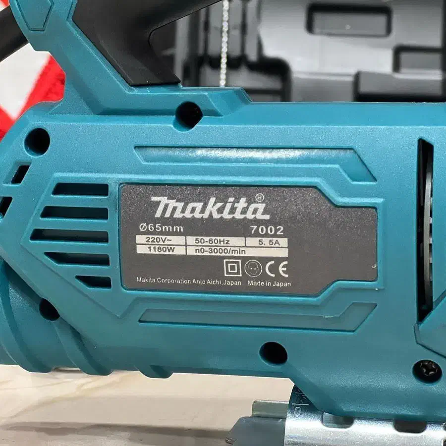 اره عمود بر لیزر دار ماکیتا|ابزارآلات|یزد, |دیوار