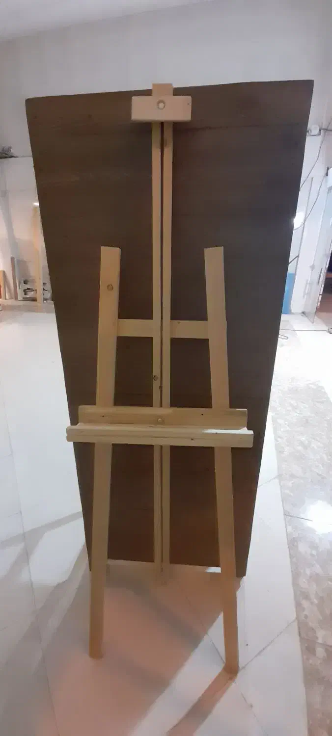 سه پایه و بوم نقاشی|لوازم التحریر|قم, شهرک خودرو|دیوار