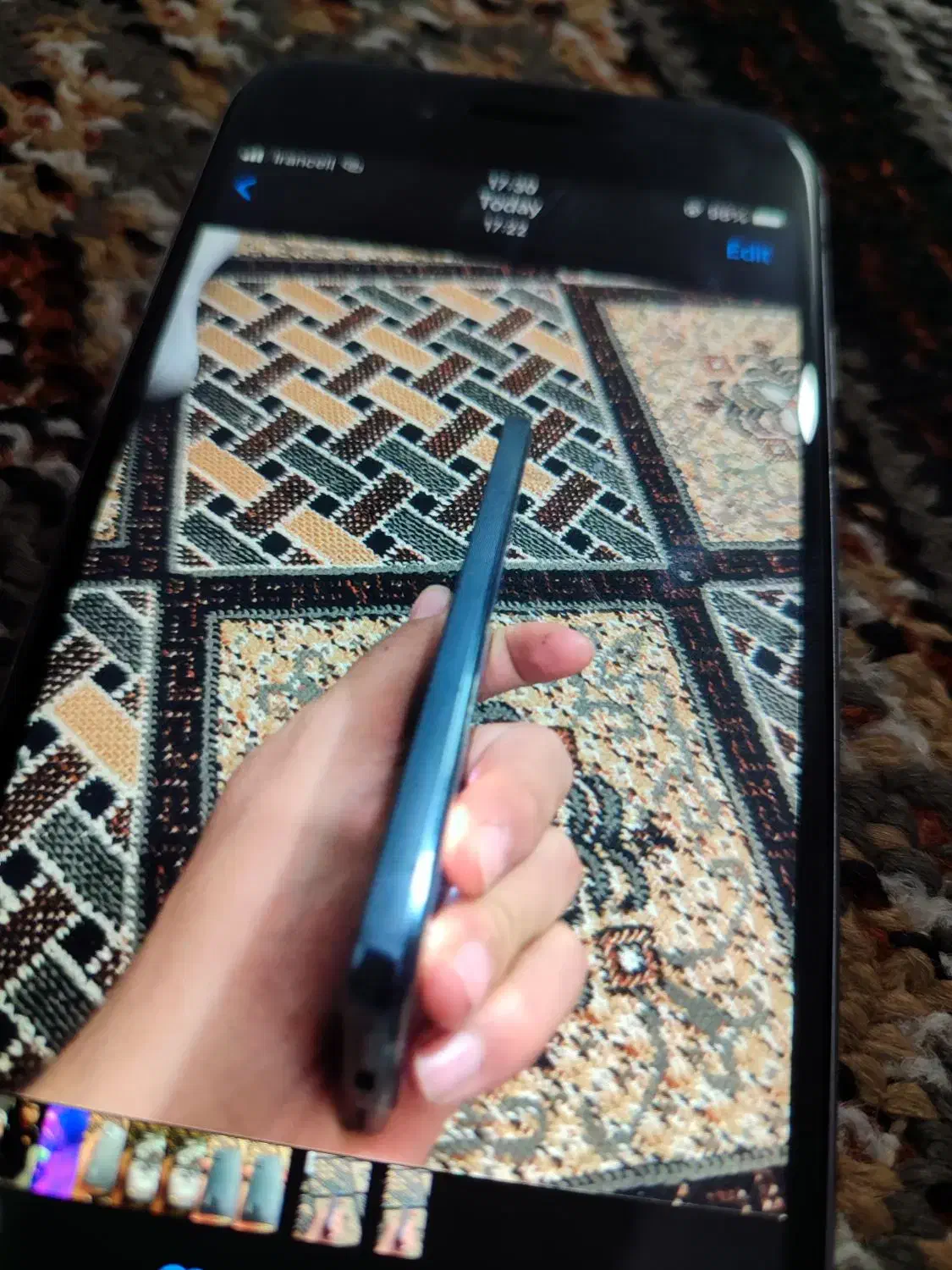 گوشی|موبایل|قائن, |دیوار