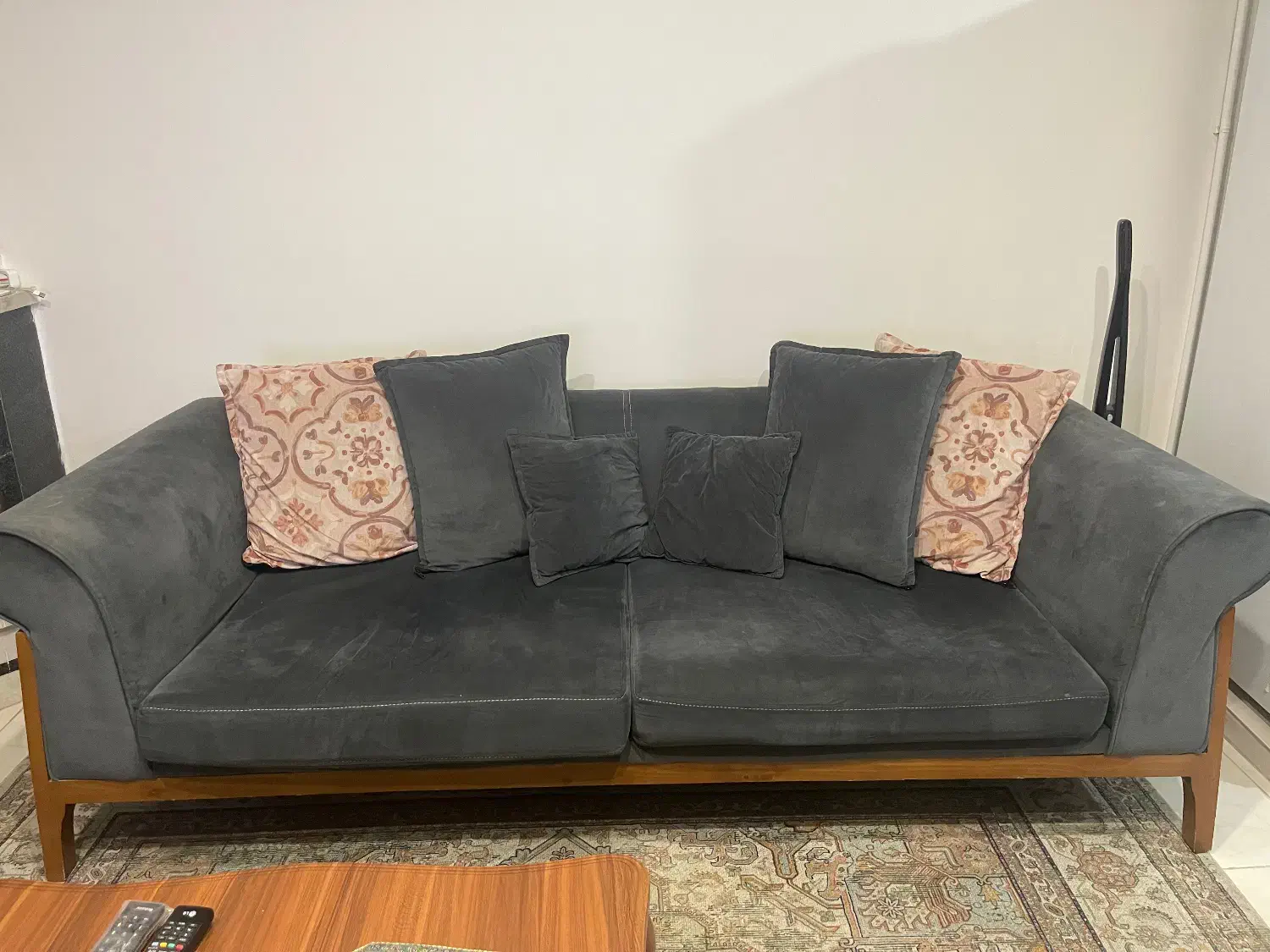 مبل راحتی|مبلمان خانگی و میز عسلی|کرج, عظیمیه|دیوار