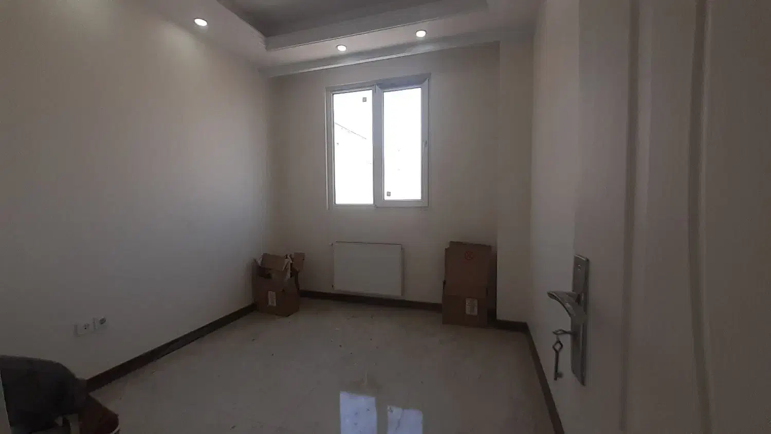 آپارتمان ۸۰ متری دوخواب فول نظام آباد